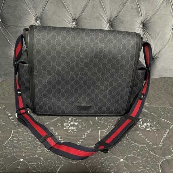 Gucci Black and Red Messenger Bag with Monogram Print - Picture 1 of 1